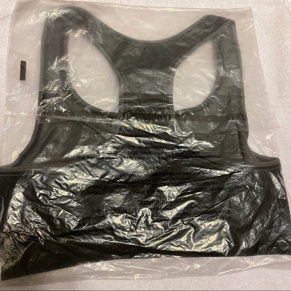 Alex + Abby
RIVAL SPORTS BRA - WOMEN'S Black - Picture 5 of 5